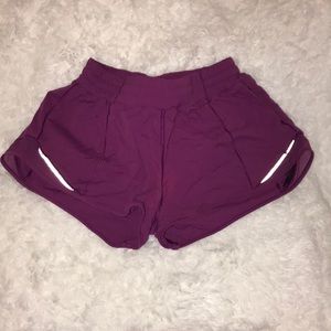LULU LEMON ATHLETIC SHORTS